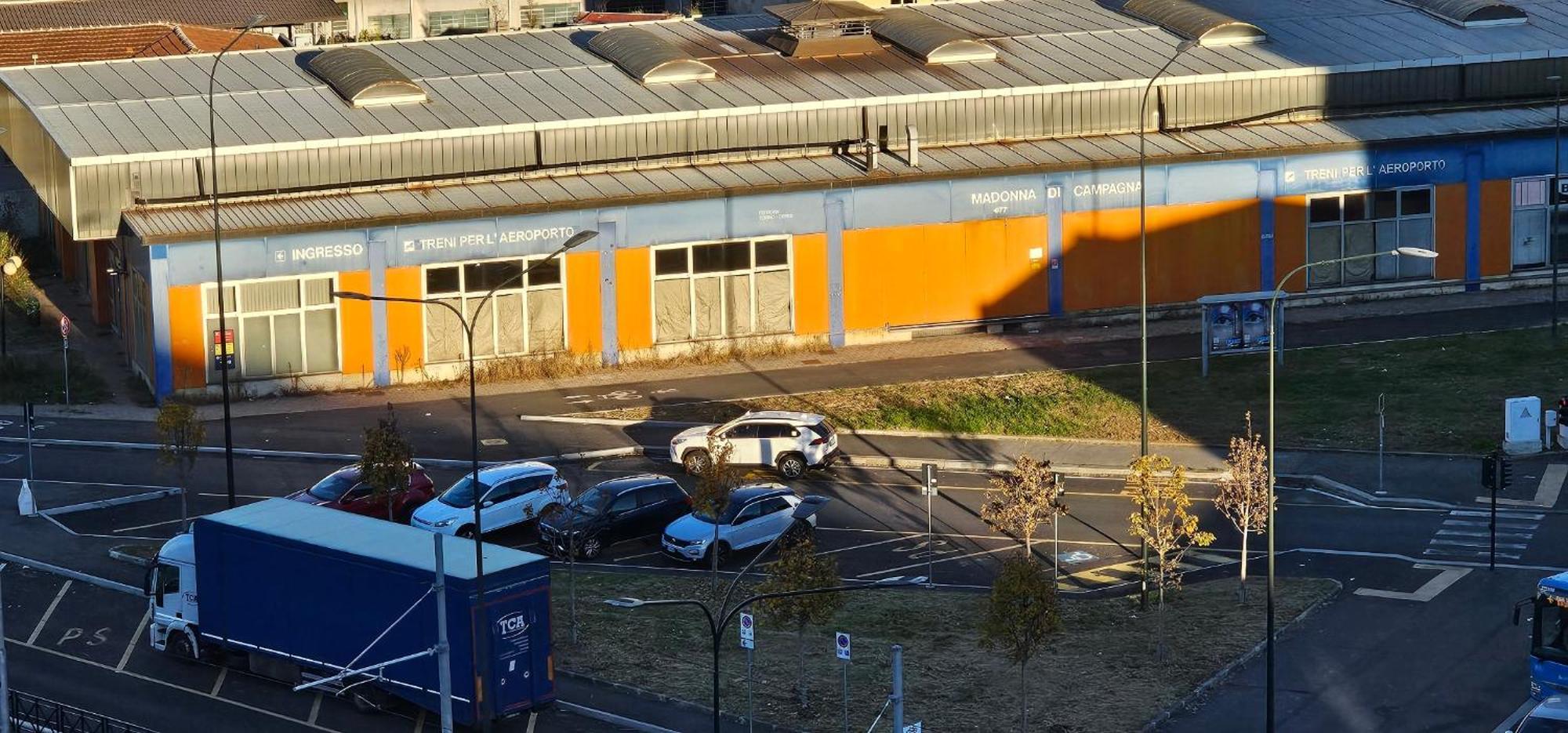 Stadium トリノ エクステリア 写真